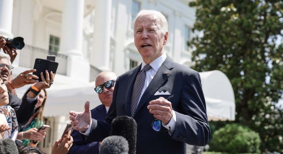 Biden critica los cambios en la moderación de Meta  Es realmente vergonzoso